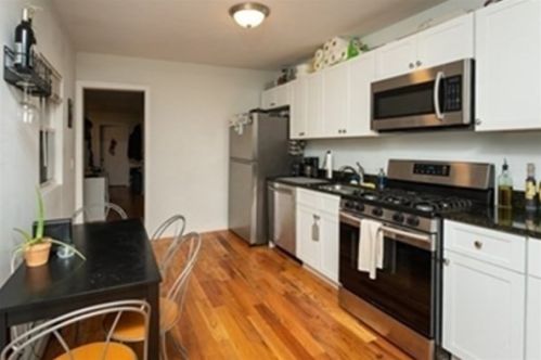 442 4 St, Boston MA 02127-2653 exterior