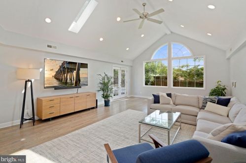 6543 Chesterfield Ave, Mc Lean VA  22101-5231 exterior