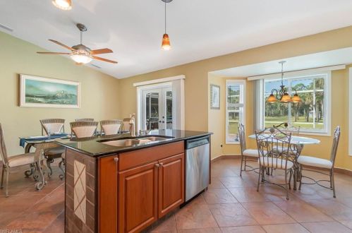 841 2 St, Naples FL 34117-9326 exterior