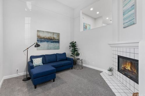 112 Brea Blvd, Brea CA 92821-5001 exterior