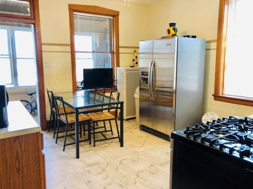 5754 Ainslie St, Chicago IL 60706-3414 exterior