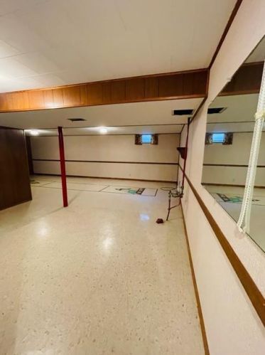 937 91, Milwaukee WI 53225-2726 exterior