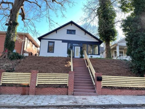 1162 Greenwich St, Atlanta GA  30310-1760 exterior