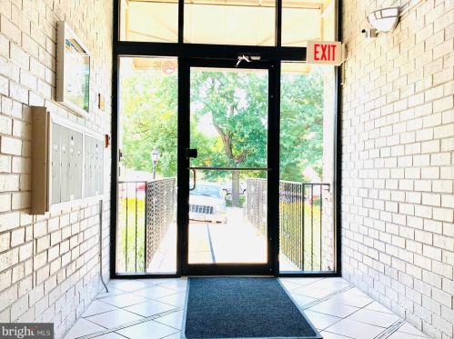 10859 Amherst Ave, Silver Spring, MD 20902-4349