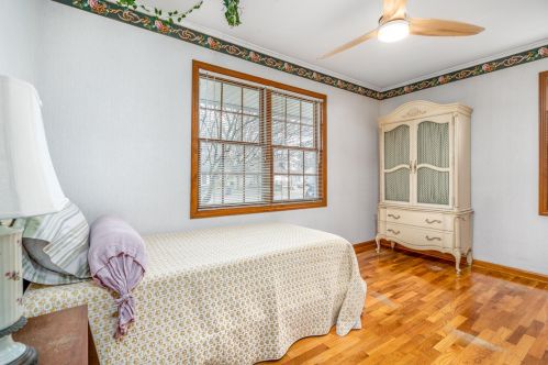 1616 Homecrest Ave, Kalamazoo MI  49001-4352 exterior