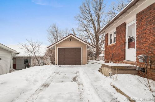 120 Grant St, Portland MI 48875-1532 exterior