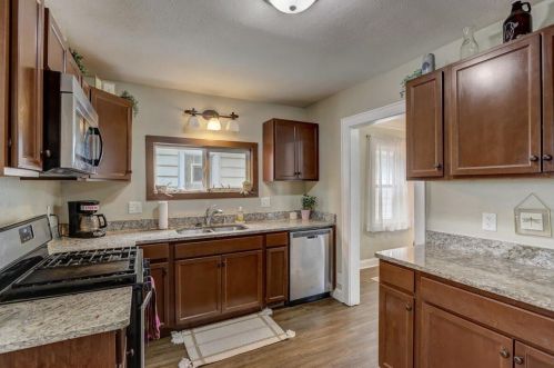 514 64, Milwaukee WI 53213-4050 exterior