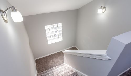 8455 Kingston Ave, Chicago IL 60617-1912 exterior