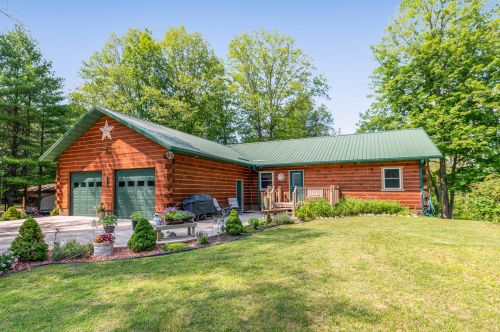 18040 Indian Village Rd, Big Rapids, MI 49307-8997