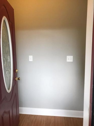 7703 Saint Lawrence Ave, Chicago, IL 60619-2924