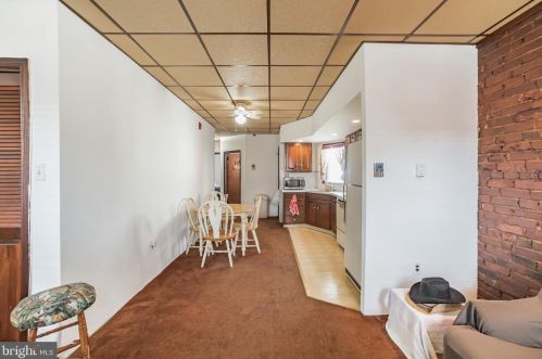 2346 Cumberland St, Philadelphia PA 19132-4119 exterior