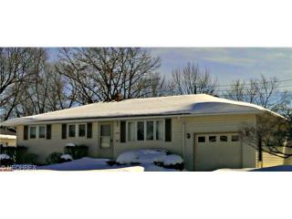 2559 Friar Dr, Cleveland, OH 44134-5503