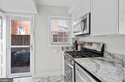 10415 Hayes Ave, Silver Spring MD 20902-3704 exterior