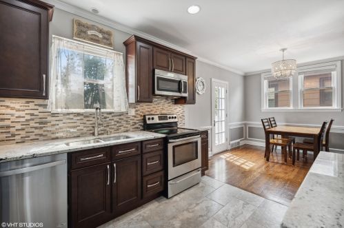 3057 Osceola Ave, Chicago IL 60707-1208 exterior