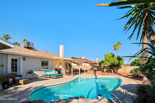 4352 Cherokee St, Phoenix AZ  85044-3206 exterior