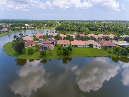 269 Egret Lndg, Fort Pierce FL 34953-8229 exterior