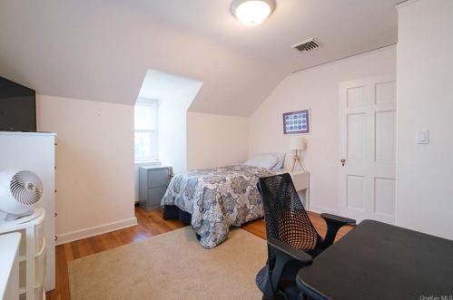 169 Douglas Pl, Mount Vernon NY 10552-1146 exterior