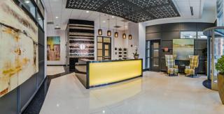 121 Chestnut St, Chicago IL  60610-3175 exterior