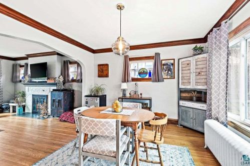 1018 19 Ave, Duluth MN 55806-2111 exterior