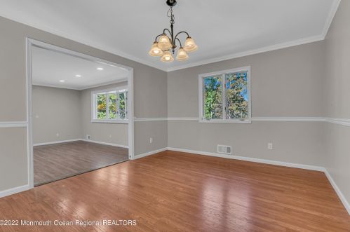 147 Hickory Rd, Jackson Twp NJ 08527-3841 exterior