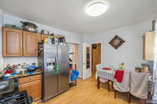 132 4 St, Paterson NJ 07522-1855 exterior