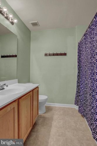 80 Frst Vw Ter, Hanover PA 17331-7449 exterior