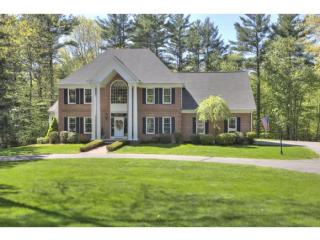 45 Pembroke Way, Manchester, NH 03110-4521