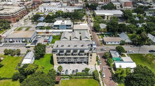 1621 4th Ave, Tampa FL  33605-5105 exterior