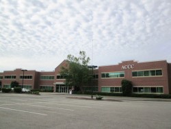 130 Rumford Ave, Newton, MA 02466-1316