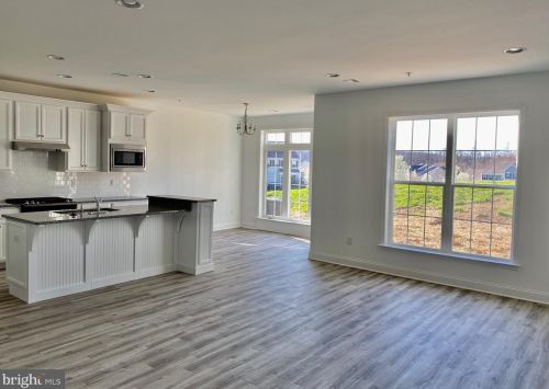 2208 Red Fox Dr, Hummelstown PA  17036 exterior