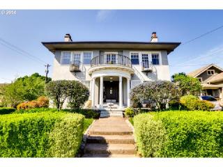 1903 Weidler St, Portland OR  97232-1538 exterior