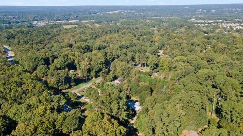 3325 Mcclure Bridge Rd, Duluth GA 30096-3224 exterior