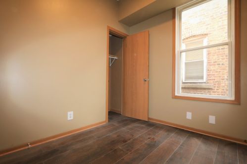 7043 Carpenter St, Chicago IL 60621-1117 exterior