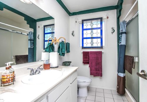 11608 51st St, Phoenix AZ 85044-5686 exterior