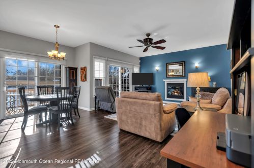 20 Is Rd, Berkeley Township NJ 08721-3530 exterior