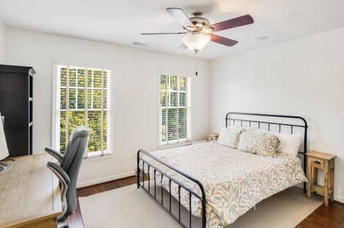 1716 Barfield Run, Atlanta GA  30318-2779 exterior