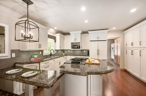 9304 Jackson Park Blvd, Milwaukee WI 53226-2616 exterior