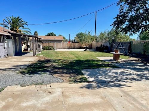 21515 Olive Ave, Perris CA 92570-8219 exterior