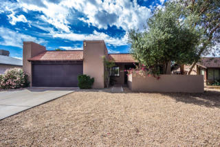 2429 Paradise Ln, Phoenix AZ  85023-4158 exterior
