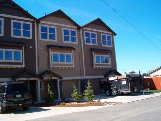 4405 Remington Pl, Salem OR  97305-1666 exterior