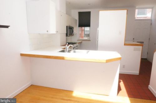 618 Kater St, Philadelphia PA 19147-1817 exterior