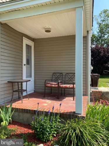 41 Lee St, Pilesgrove NJ 08098-1272 exterior