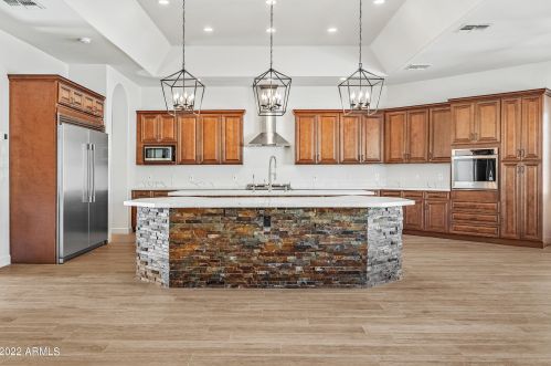 36648 27th Ave, Phoenix AZ 85086-8747 exterior