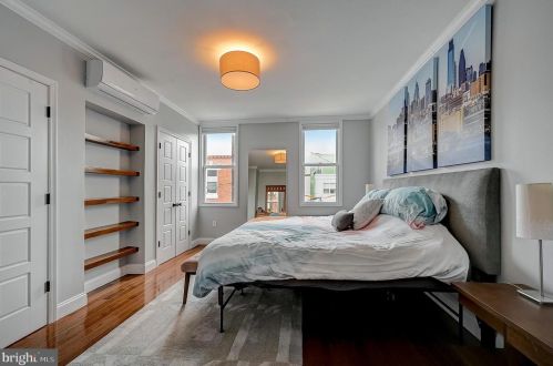 1930 Juniper St, Philadelphia PA 19148-2218 exterior