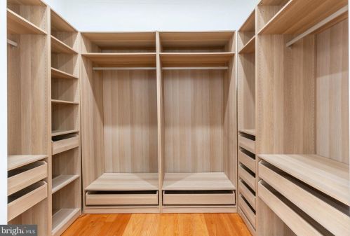 2218 Emerald St, Philadelphia PA 19134-2505 exterior