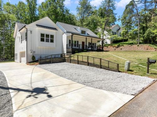 3636 Mitchell Lk Dr, Gainesville GA 30506-1212 exterior