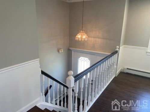 14 Kim Ct, Piscataway, NJ 08854-2624