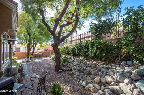 2261 Gerbera Way, Tucson AZ 85755-7167 exterior