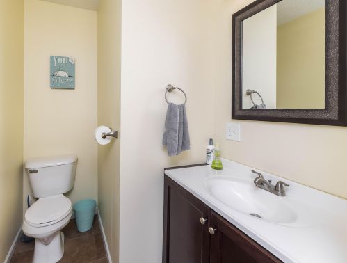 5228 E Ave, Kalamazoo MI 49009-9006 exterior