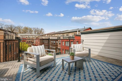 12458 Ansin Circle Dr, Rockville MD  20854-6900 exterior